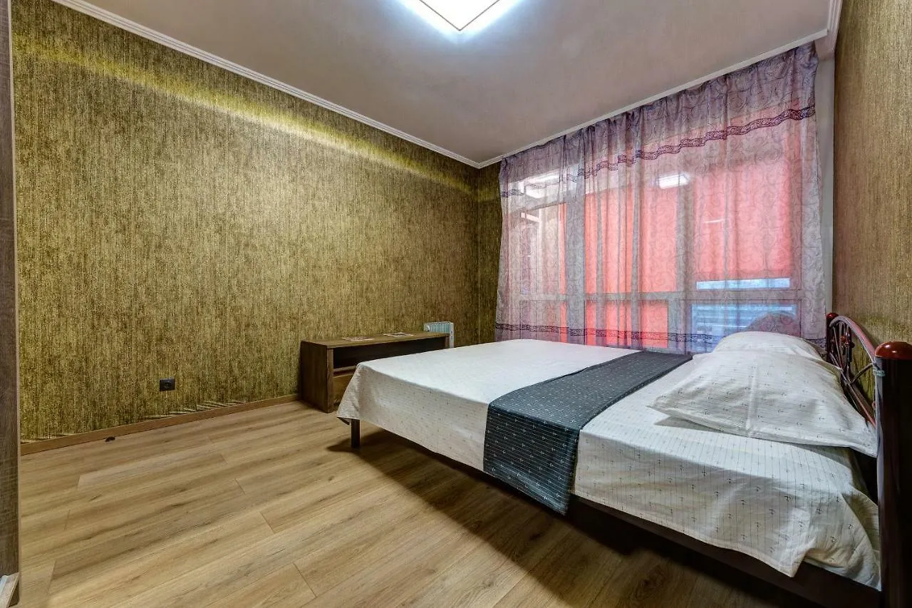 Apartment On The Street. Zlatoustovskaya, 34 Kiev